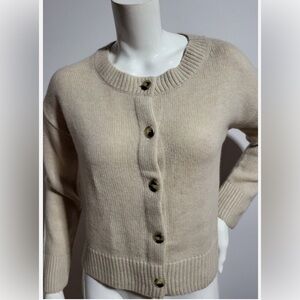 Elie Tahari 100% cashmere Cream Button-Up Cardigan